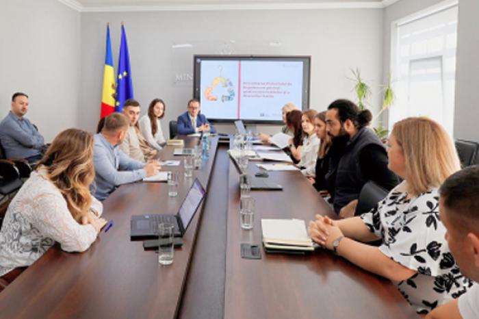 МИНИСТЕРСТВО ОКРУЖАЮЩЕЙ СРЕДЫ НАМЕРЕНО УПОРЯДОЧИТЬ УПРАВЛЕНИЕ ТЕКСТИЛЬНЫМИ ОТХОДАМИ