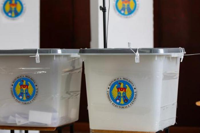 ЦЕНТРАЛЬНАЯ ИЗБИРАТЕЛЬНАЯ КОМИССИЯ (ЦИК) ПЕРЕНЕСЛА ПЯТЬ ИЗБИРАТЕЛЬНЫХ УЧАСТКОВ ДЛЯ ИЗБИРАТЕЛЕЙ ИЗ ПРИДНЕСТРОВЬЯ В ДРУГИЕ НАСЕЛЕННЫЕ ПУНКТЫ