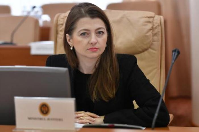 В ЧЕТВЕРГ БЕГЛЫЙ ОЛИГАРХ ВЛАДИМИР ПЛАХОТНЮК БУДЕТ ДОСТАВЛЕН В МОЛДОВУ И ПОМЕЩЕН В СЛЕДСТВЕННЫЙ ИЗОЛЯТОР – МИНИСТР ЮСТИЦИИ