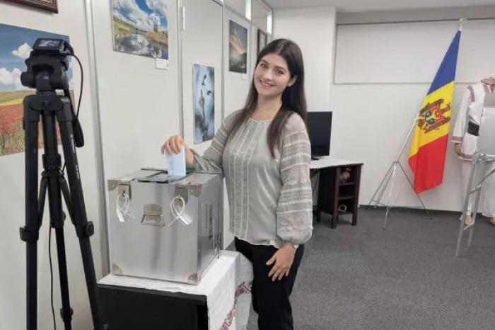 В ВОСКРЕСЕНЬЕ ПРОХОДЯТ ВЫБОРЫ В ПАРЛАМЕНТ МОЛДОВЫ