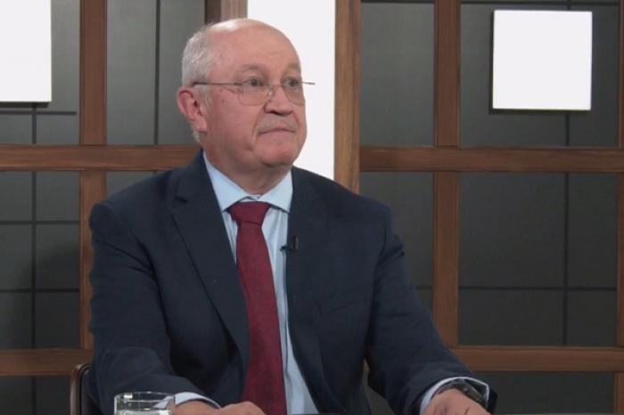 АЛЕКСАНДРУ МУНТЯНУ: ПРОВОДЯ РЕФОРМЫ, СЛЕДУЕТ ЗАБОТИТЬСЯ О НАСЕЛЕНИИ, ИНВЕСТИРОВАТЬ В ОБРАЗОВАНИЕ И ЗДРАВООХРАНЕНИЕ