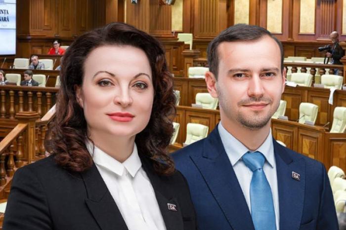 ИЗБРАННЫЕ ДЕПУТАТАМИ ПО СПИСКАМ PAS ДИНА ПЛЫНГЭУ И СТЕЛА МАКАРЬ НАМЕРЕНЫ СТАТЬ «НЕЗАВИСИМЫМИ ДЕПУТАТАМИ»