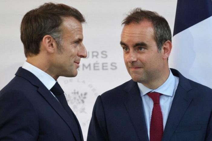 Макрон обещает распустить парламент в случае отставки правительства Лекорню