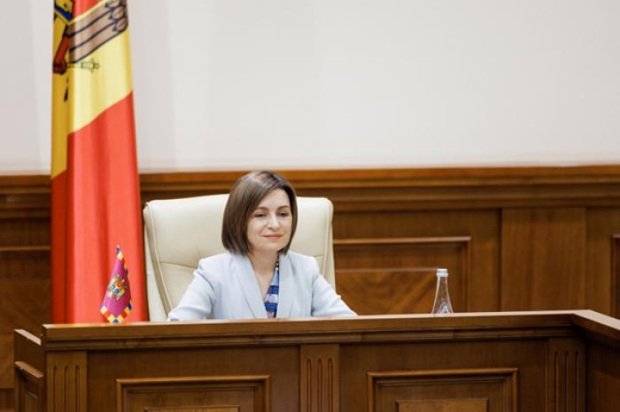 ПРЕЗИДЕНТ МОЛДОВЫ: НУЖНО ПРОДОЛЖАТЬ ЭТИ УСИЛИЯ, ЧТОБЫ НИКАКИЕ ВЫБОРЫ НЕ ПОДВЕРГАЛИСЬ УГРОЗЕ СО СТОРОНЫ ГРЯЗНЫХ ДЕНЕГ ИЛИ ИНОСТРАННОГО ВЛИЯНИЯ