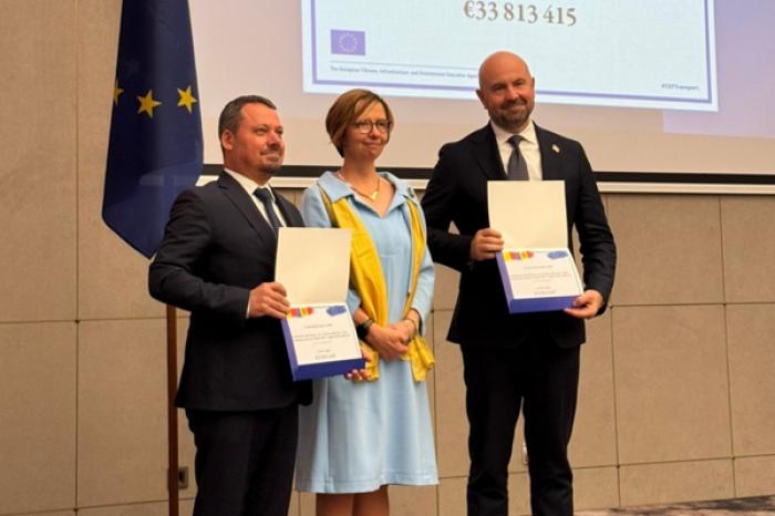 ЕВРОПЕЙСКАЯ КОМИССИЯ ПЕРЕДАЛА МОЛДОВЕ И РУМЫНИИ СОГЛАШЕНИЯ О ГРАНТАХ НА ЭЛЕКТРИФИКАЦИЮ ЖЕЛЕЗНОДОРОЖНОЙ ЛИНИИ ЯССЫ-УНГЕНЫ