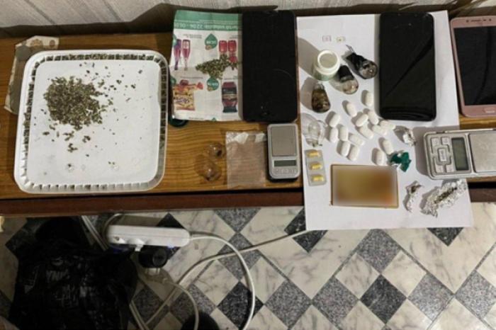 ​В ДРОКИИ ДВОЕ МУЖЧИН ПОЛУЧИЛИ 8 И 9 ЛЕТ ТЮРЬМЫ ЗА ТОРГОВЛЮ НАРКОТИКАМИ