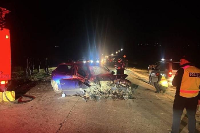 ​В ДТП У ГОРОДА СТРЭШЕНЬ ДВА ЧЕЛОВЕКА ПОГИБЛО, ДВОЕ ДЕТЕЙ В БОЛЬНИЦЕ