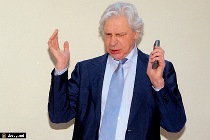 Адвокат Резник считает приговор Алексею Навальному половинчатым