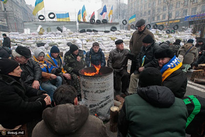 Ахметов призвал Януковича к переговорам с оппозицией