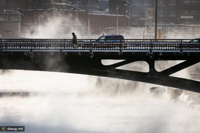 Американец утонул при попытке достать из реки телефон