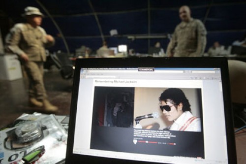 Американским военным ограничили доступ к сайту The Guardian