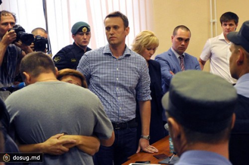 Amnesty International назвала процесс по делу Навального «пародией на суд»
