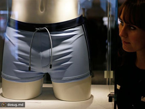 Аукцион в честь юбилея Джеймса Бонда принес два с половиной миллиона долларов