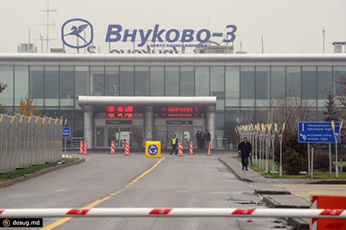 Авиадиспетчеры Внуково потребовали освободить задержанных коллег