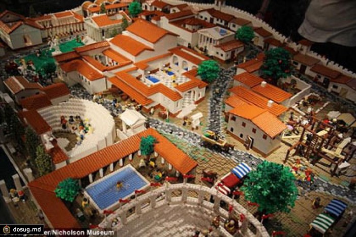 Австралиец воссоздал Помпеи из конструктора Lego