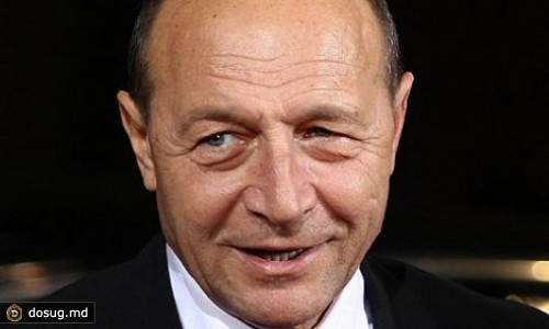 
 Бэсеску подарил Тимофти церковь
