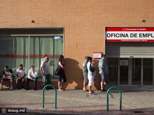 Безработица в Испании стала рекордной со времен Франко