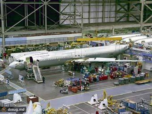 Boeing закроет завод военных запчастей в Канзасе