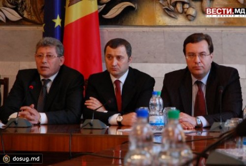 
 Боцан: АЕИ нужно менять кандидата
