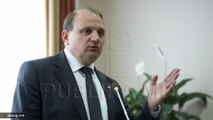 Бумаков и Онищенко обсудят запрет, введенный на поставки молдавского алкоголя в Россию