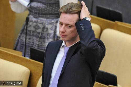 Бурматов призвал очистить Минобрнауки от «мусорно-плагиаторского балласта»