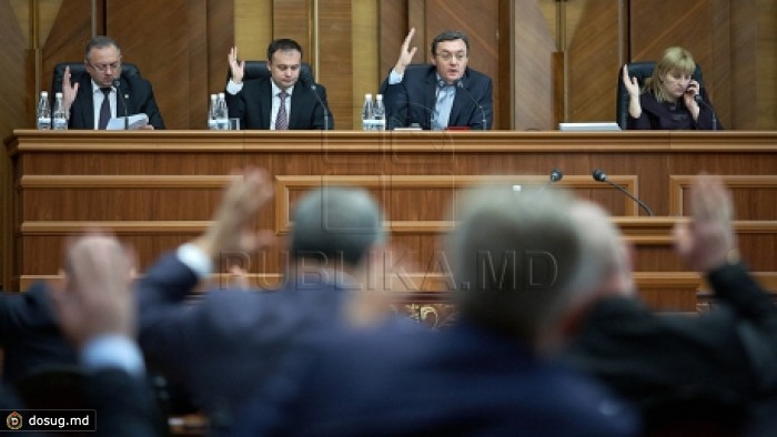 Декларацию о важности европейской интеграции Молдовы одобрена парламентом