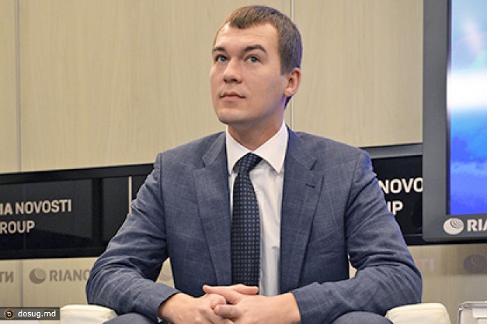 Депутат Госдумы предложил перекрасить Кремль