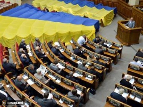 Депутат Рады решил требовать от чиновников свободного владения госязыком