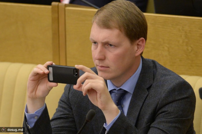 Депутат Шлегель прокомментировал сообщение о доступе к его переписке