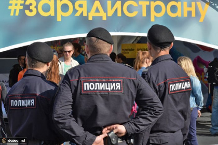 Депутат предложил запретить полицейским и врачам курить