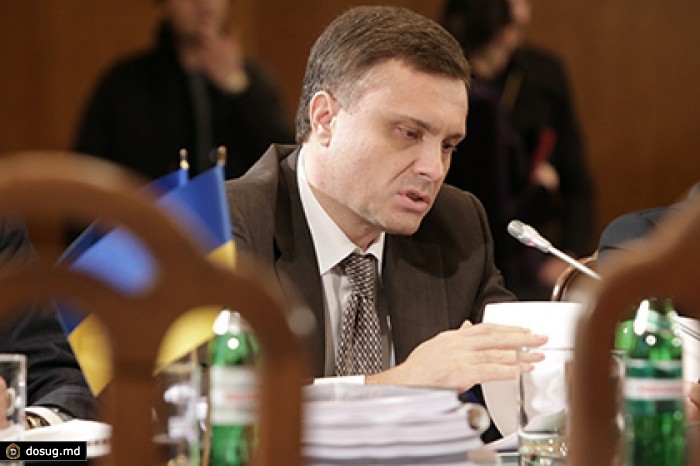 Депутаты Рады потребовали допросить Левочкина и Фирташа
