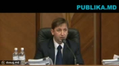 Депутаты о коллегах "племянниках", кумовстве и "бардаке" в столичной мэрии