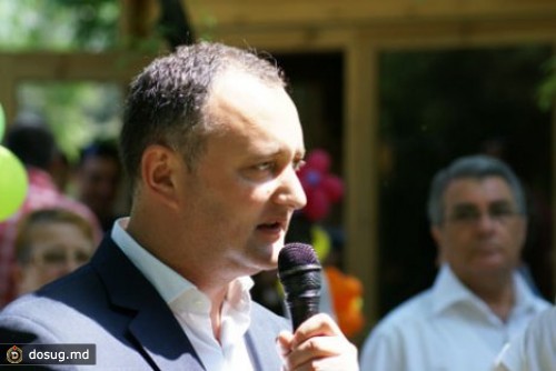 
 Додон поддерживает кандидатуру Талмача
