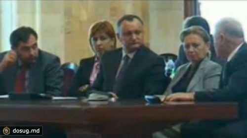 Додон убежден, что за кандидатуру Гречаной проголосуют и коммунисты