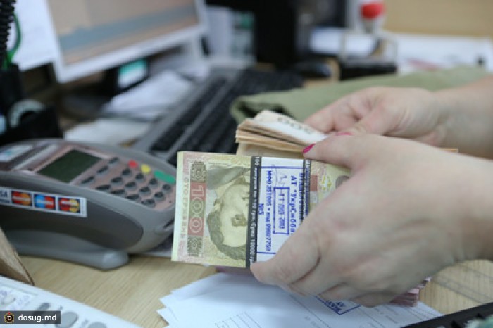 Доллар превысил отметку в 14 гривен