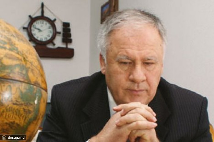 Думитру Дьяков упал и сломал себе ногу