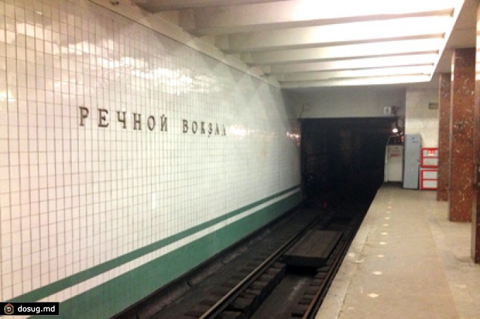 Движение на участке зеленой ветки московского метро остановлено