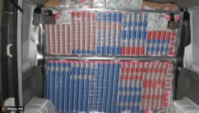 Двое мужчин предприняли попытку незаконного вывоза сигарет на десятки тысяч евро