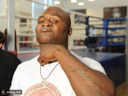 Джеймс Тоуни отказался от поединка с Жириновским