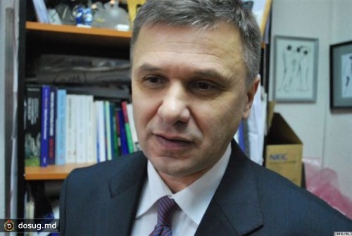 
 Эксперты призвали АЕИ отказаться от референдума
