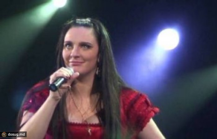 Елена Ваенга отсудила 150 тысяч рублей за статью в газете