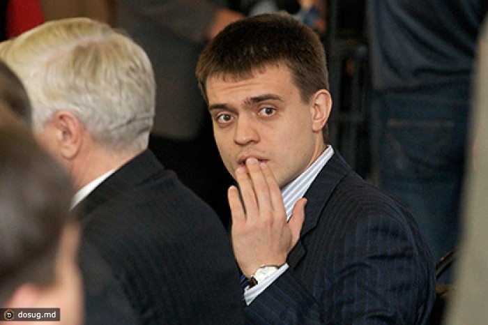 ФАНО рассмотрело вопросы оплаты труда научных работников