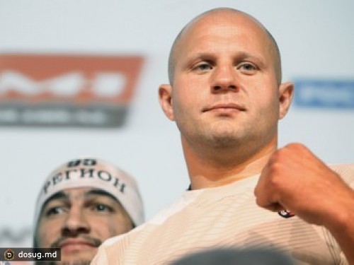 Федор Емельяненко нокаутировал Педро Риццу