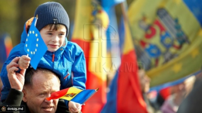 Филат, Лянкэ и Герман подписали Национальный пакт за европейскую Молдову, присоединяйтесь и вы!