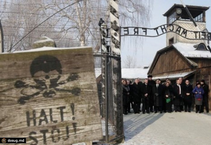 Фотогалерея памятных мероприятий, посвящённых 70-летию освобождения Освенцима