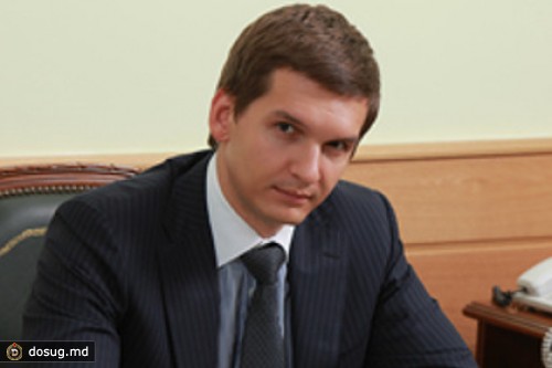 Глава Рособрнадзора подал прошение об отставке