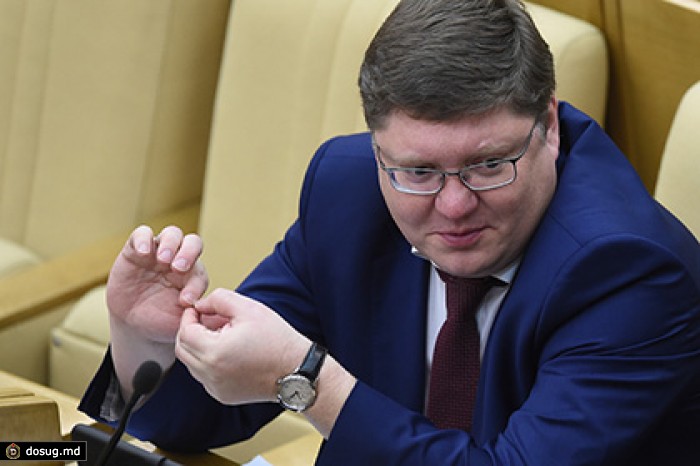 Исаев рассказал о мучениях топ-менеджеров госкорпораций из-за больших зарплат