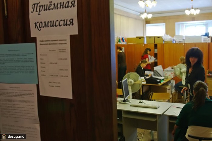 Ивановскому госуниверситету и еще десяти вузам запретили принимать студентов