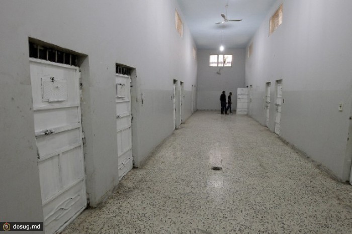 Из ливийской тюрьмы сбежали почти 100 заключенных