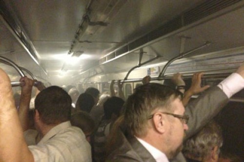 Из-за пожара в московском метро пострадали 40 человек
